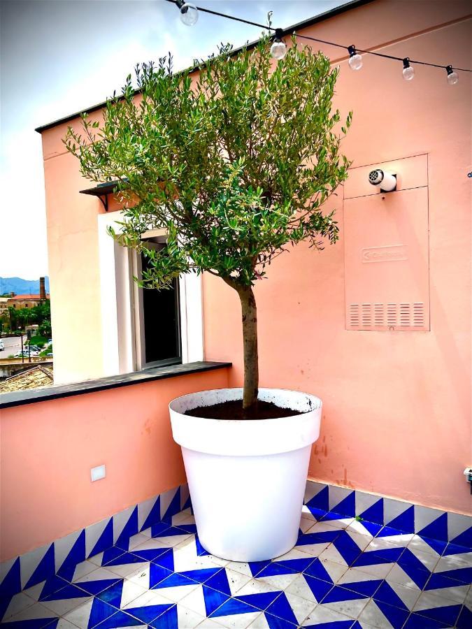 Isabella Suite Marina Di Villa Igiea Palermo Exterior foto